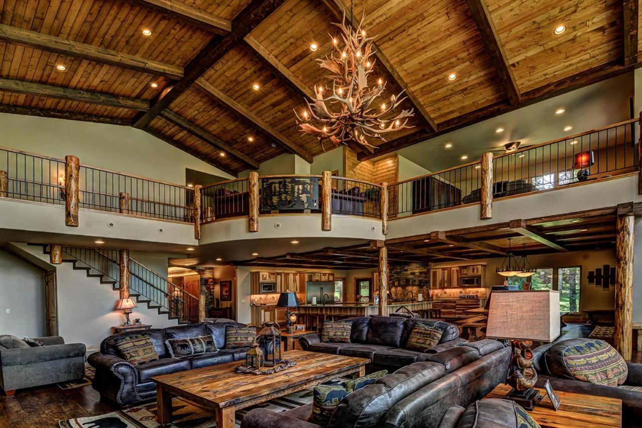Whispering Pines Lodge: 9 Bedroom Игл-Ривер Экстерьер фото