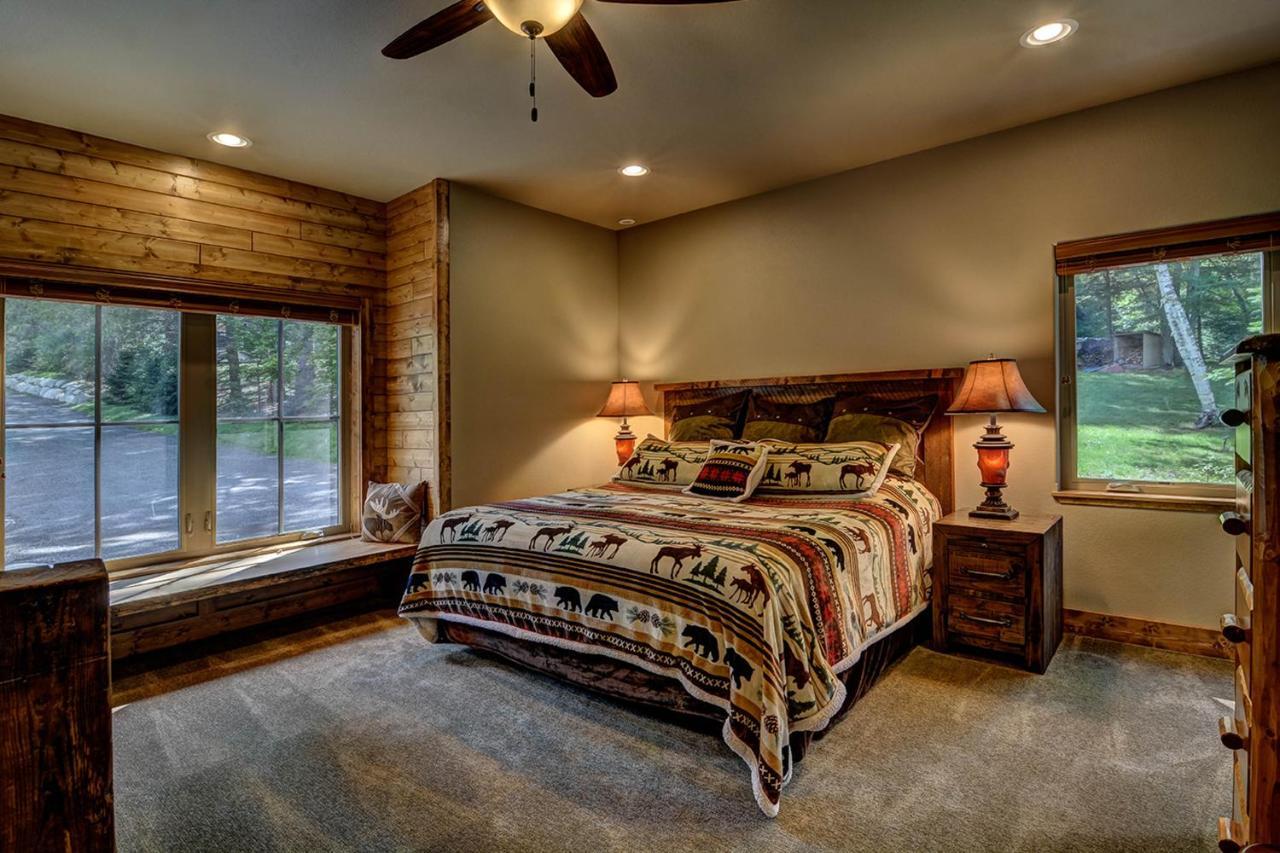 Whispering Pines Lodge: 9 Bedroom Игл-Ривер Экстерьер фото