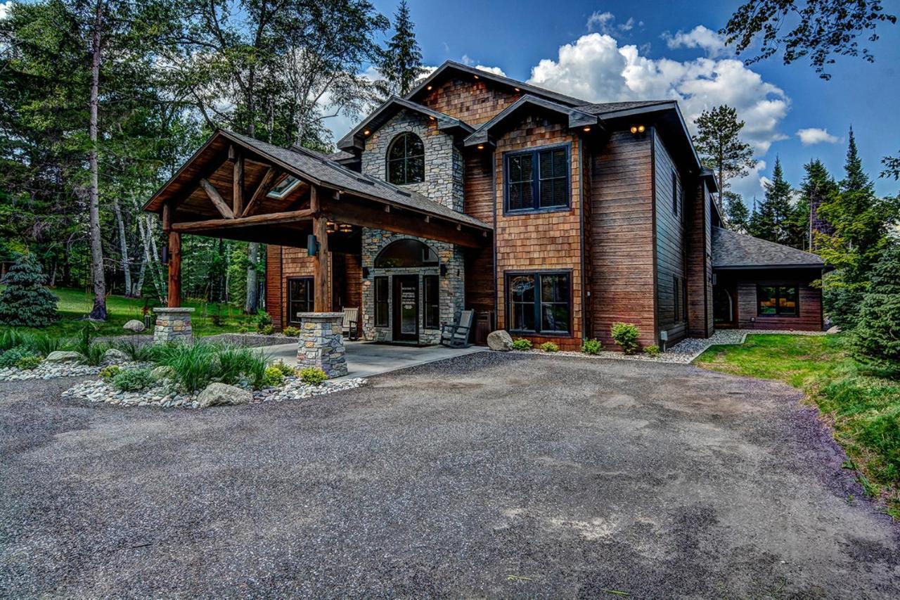 Whispering Pines Lodge: 9 Bedroom Игл-Ривер Экстерьер фото